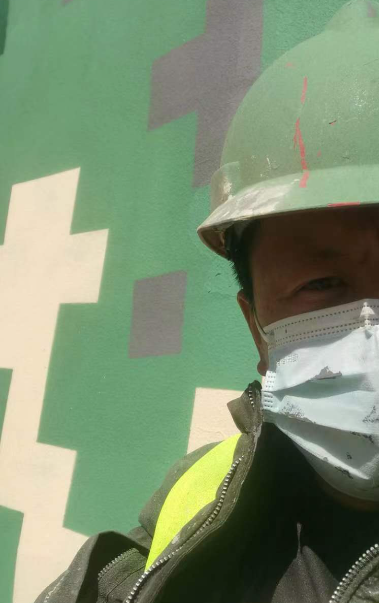 红河迷彩漆未完全固化；